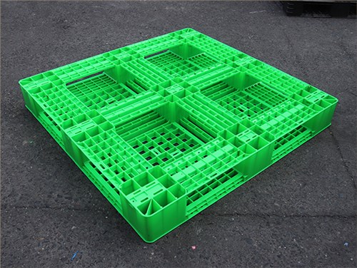JSL-1212田字塑料托盤-綠(可堆碼) JSL-1212田字塑料托盤-綠(可堆碼)