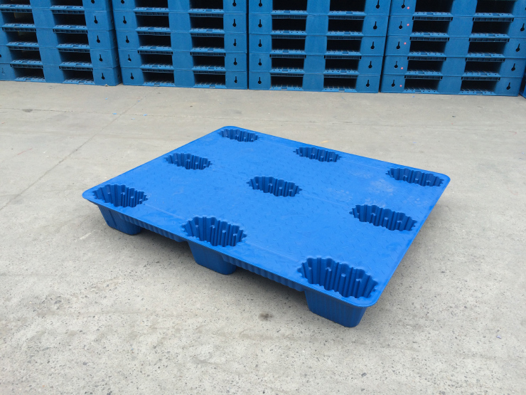 如何延伸塑料托盤(pán)的操作使用壽命呢?