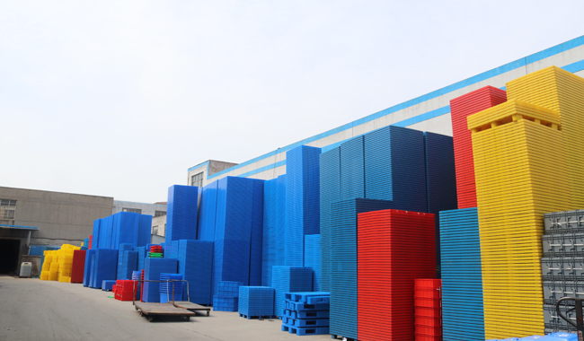 江蘇哪里生產塑料托盤?