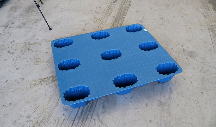 單面的吹塑塑料托盤有哪些特點(diǎn)?適用場景如何?