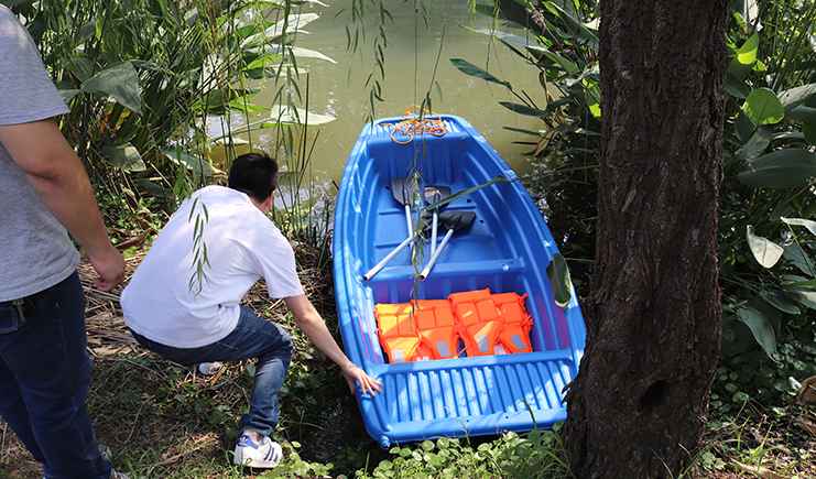 江蘇省常州市武進(jìn)區(qū):養(yǎng)殖塑料漁船有了新技術(shù) 江蘇省常州市武進(jìn)區(qū):養(yǎng)殖塑料漁船有了新技術(shù)