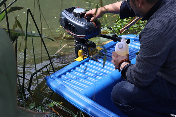 這個步驟漏了，塑料漁船的馬達可就啟動不起來了