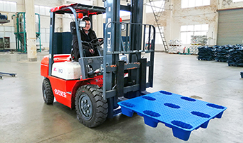 九腳吹塑托盤 九腳吹塑托盤