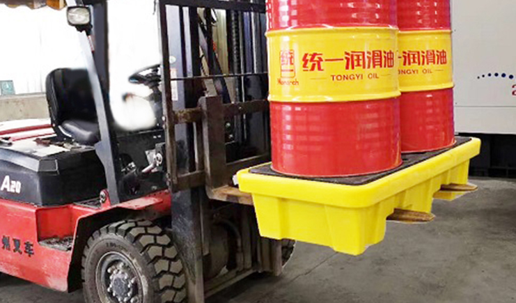 危化品發生泄漏如何解決?防漏托盤有用嗎?