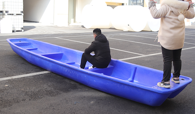 5-6米塑料船 5-6米塑料船