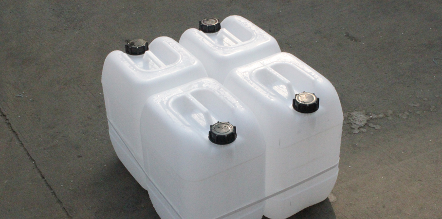 25L方形包裝桶(堆碼) 25L方形包裝桶(堆碼)