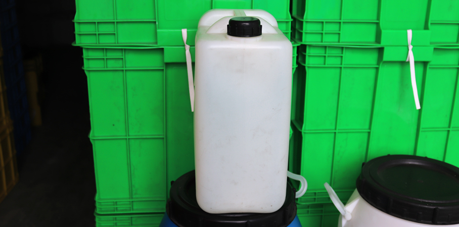 10L方形包裝桶(扁) 10L方形包裝桶(扁)