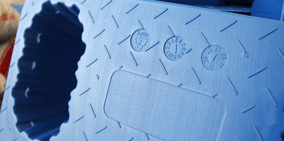 JSL-1210九腳吹塑托盤 JSL-1210九腳吹塑托盤