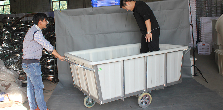 1500L-塑料方箱 1500L-塑料方箱